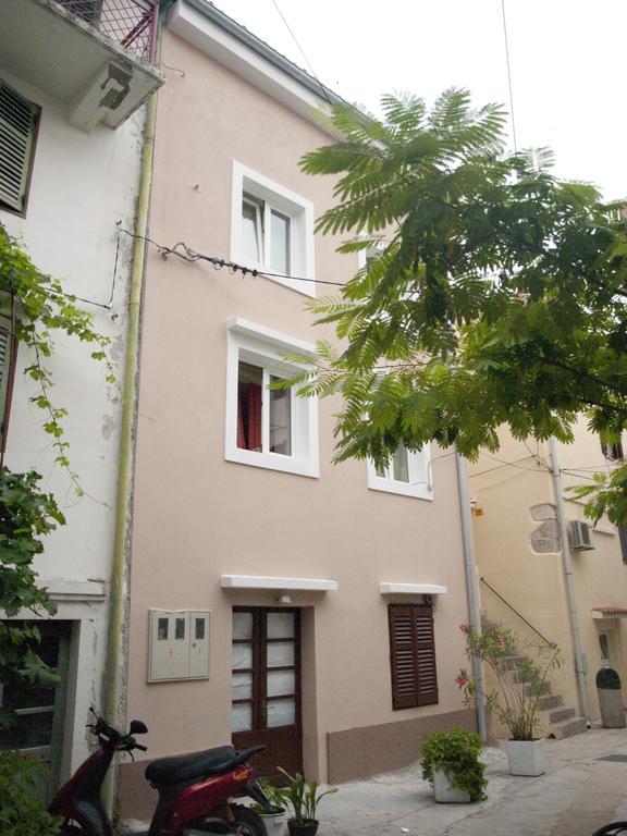 Apartments Sanja Baška Esterno foto