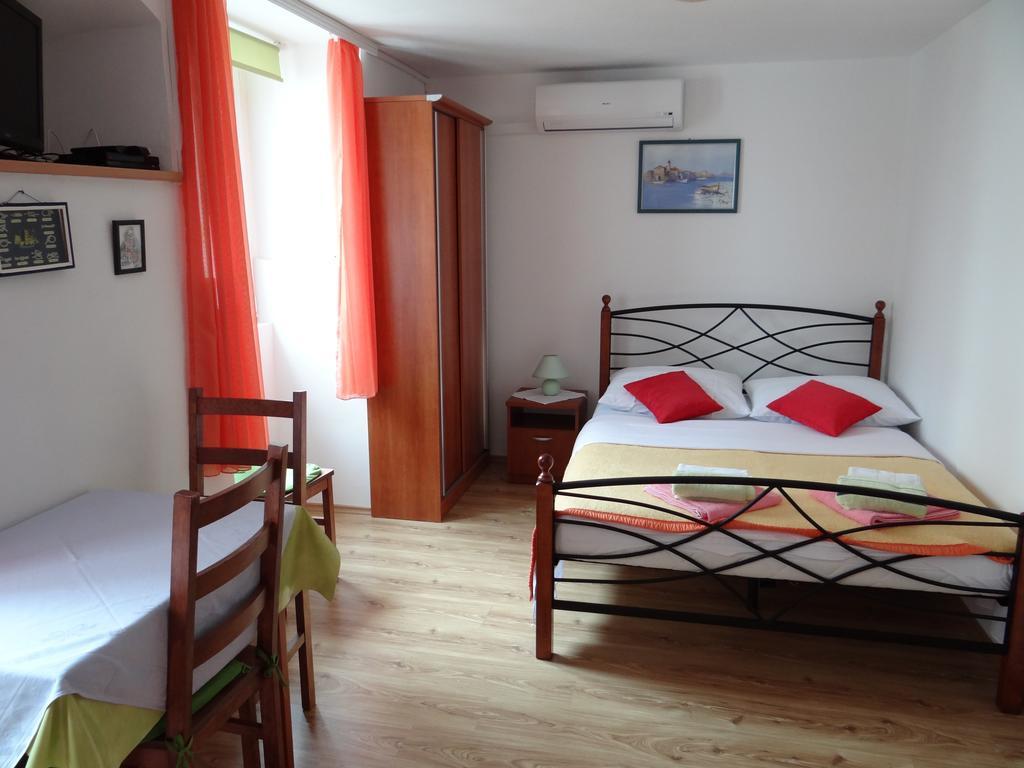Apartments Sanja Baška Esterno foto